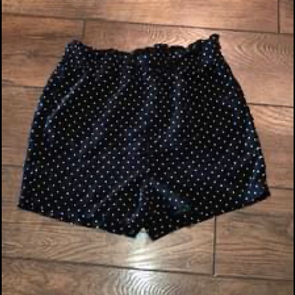 Ardene elastic waist shorts - Picture 1 of 1